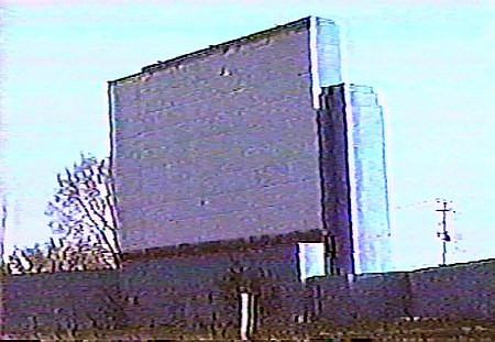 Auto Theatre - Screen From Darryl Burgess (newer photo)